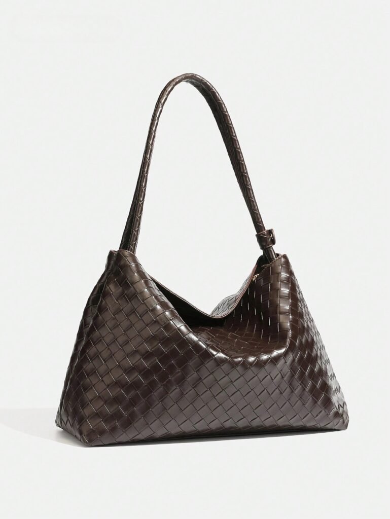 TONGHAO 8569 brown woven hobo shoulder bag